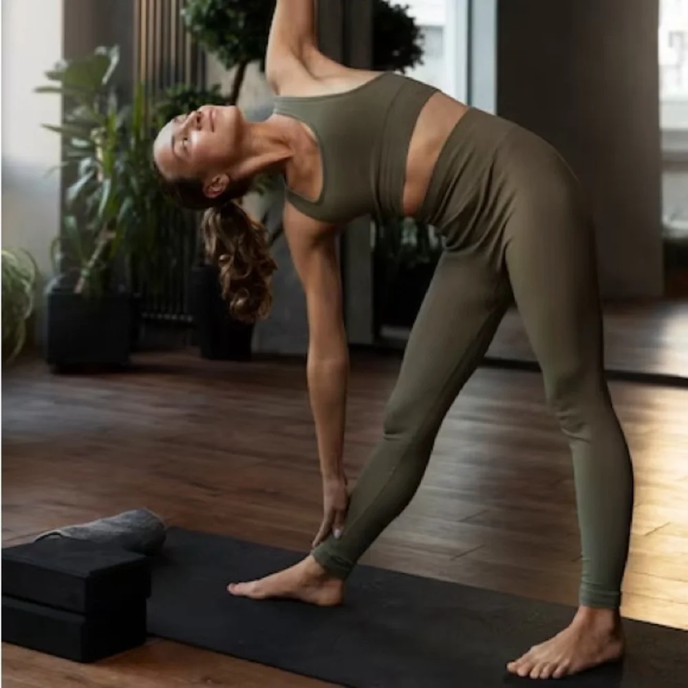 Clever Yoga 🧘 Mat. Black. Sealed never opened - Picture 15 of 16